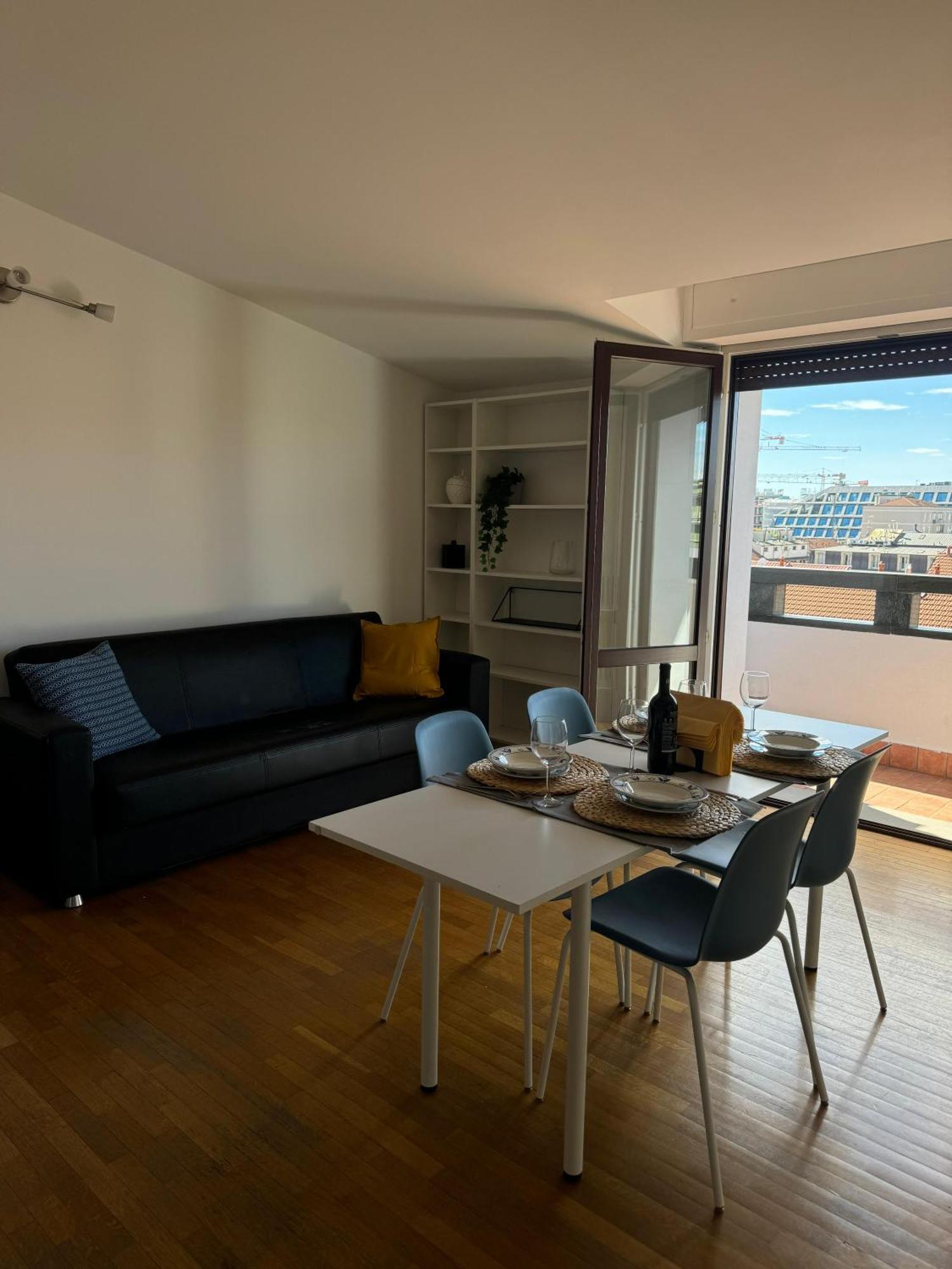 Appartamento Isola- Attico Con Balcone Milano Esterno foto