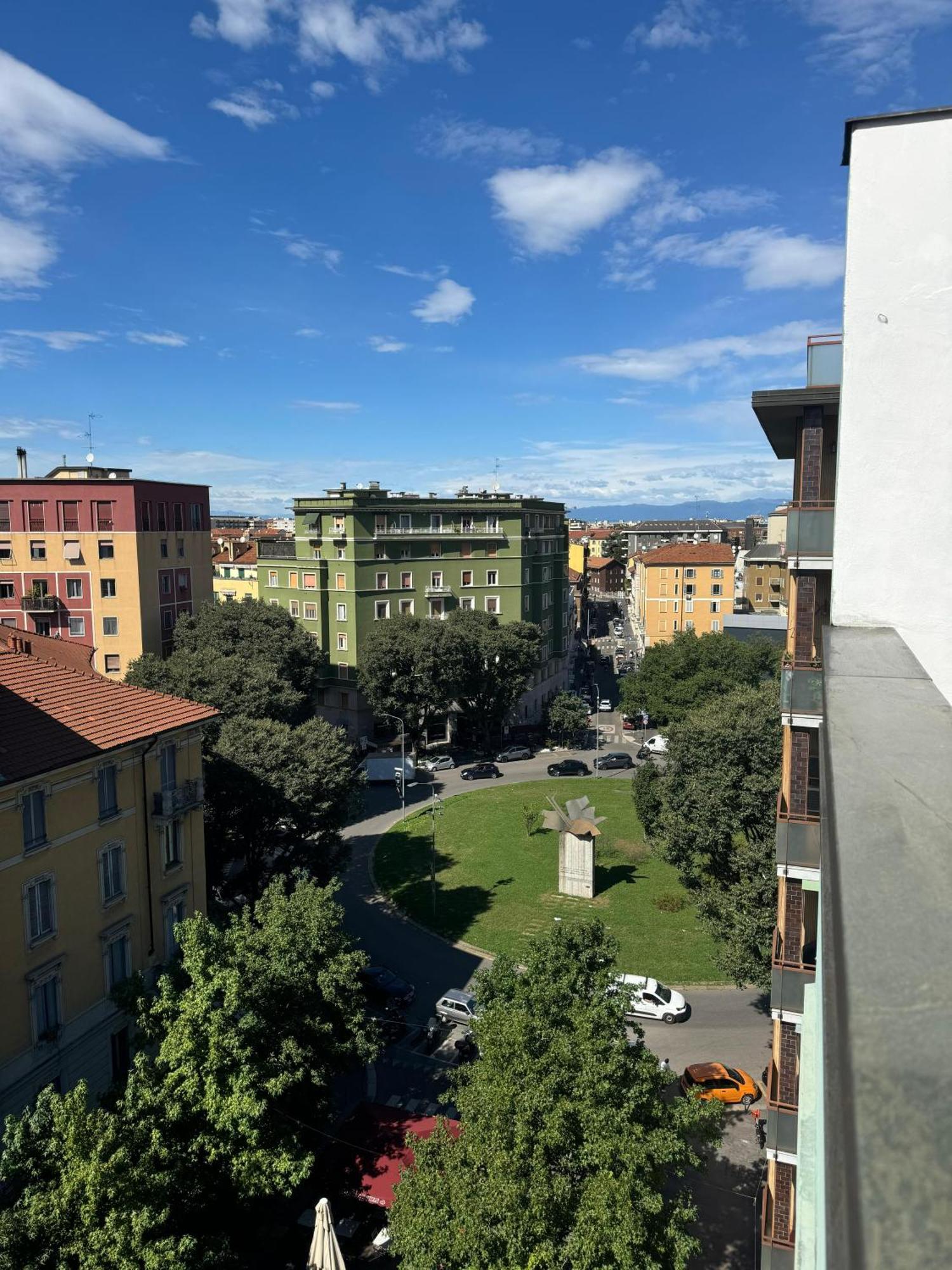 Appartamento Isola- Attico Con Balcone Milano Esterno foto