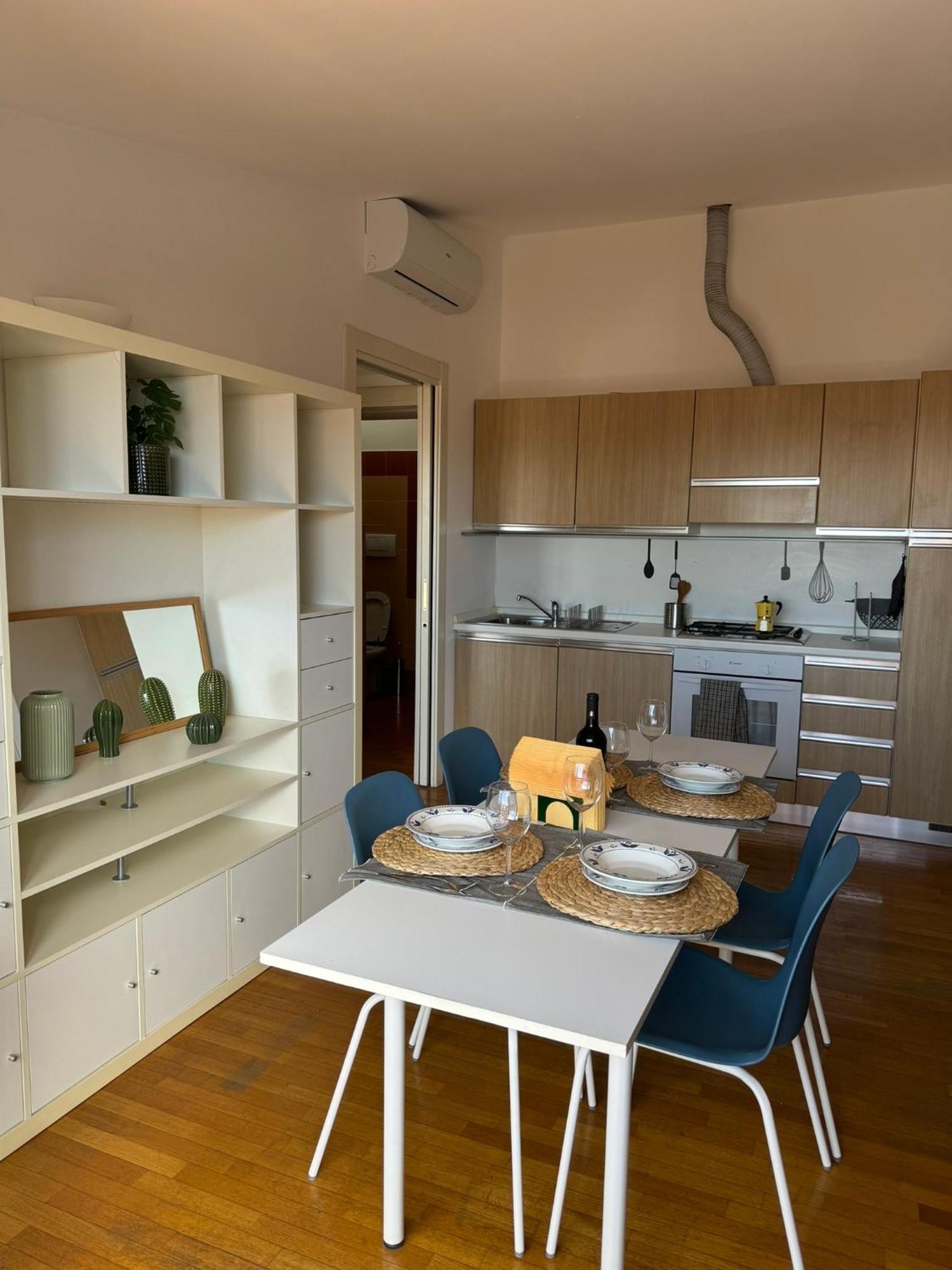 Appartamento Isola- Attico Con Balcone Milano Esterno foto